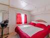 hotel_img